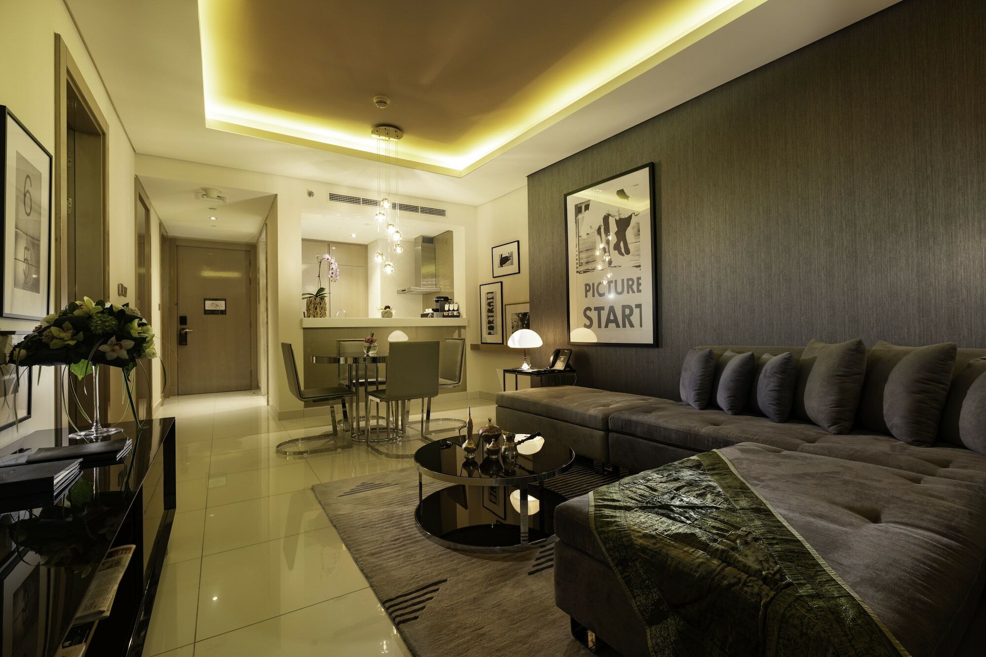Aparthotel Damac Royale Damac Towers Dubai Esterno foto